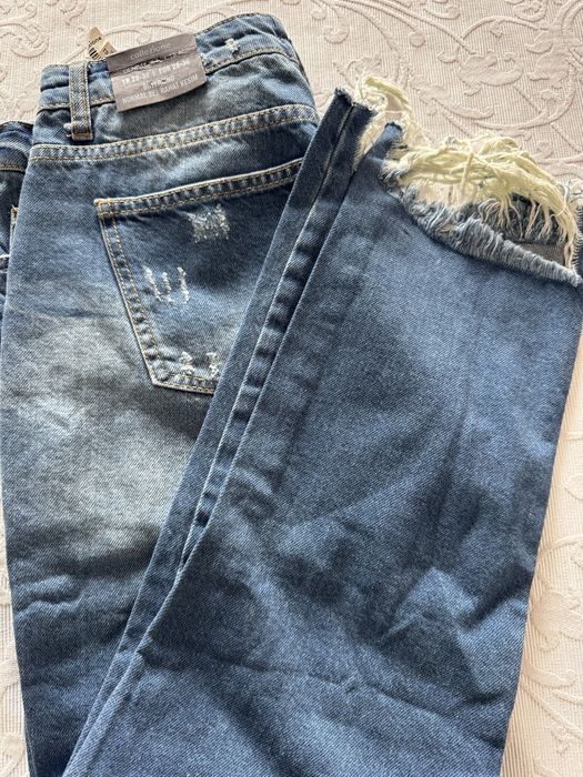 Дамски дънки-цвят син