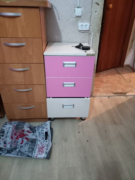 Продам двух ярусную кровать Срочно