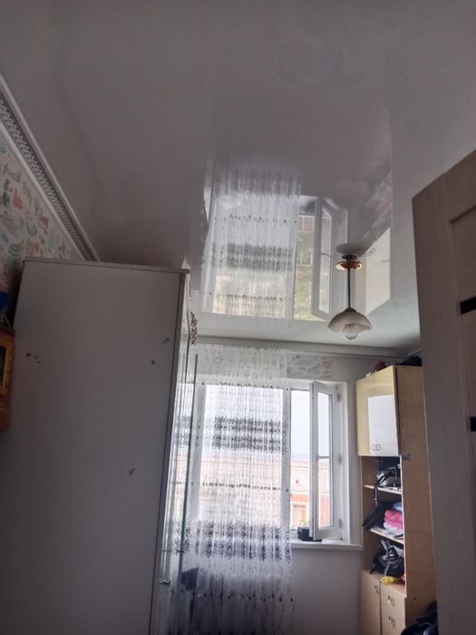 Продам квартиру 3-х комнатную