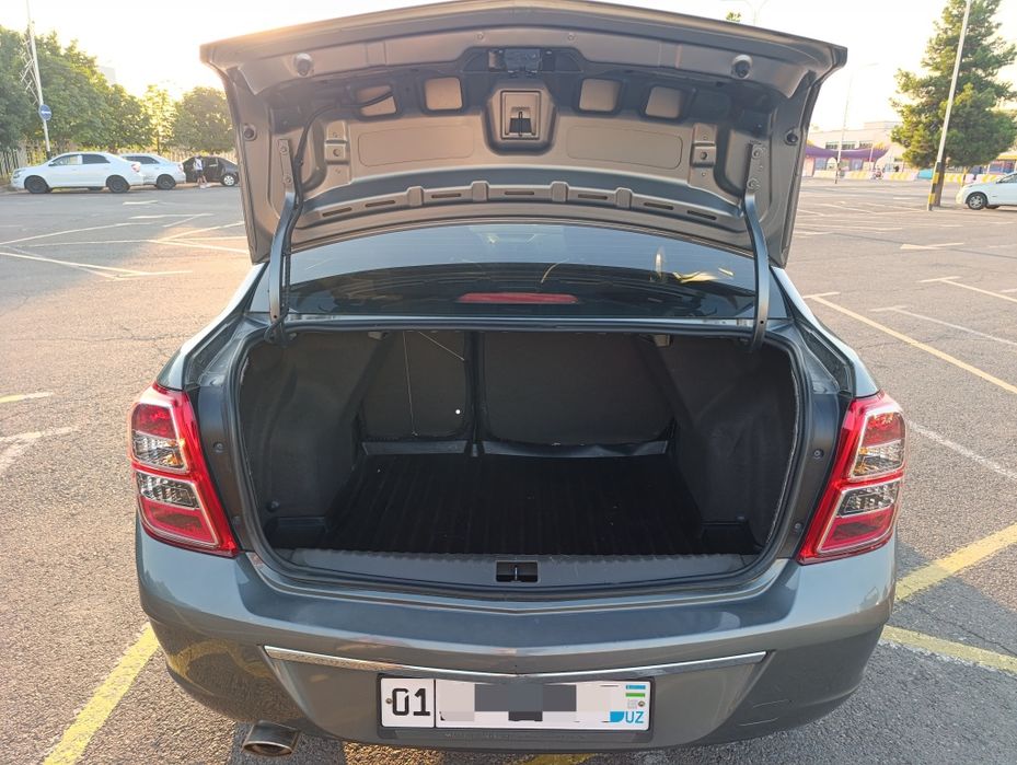Продается Chevrolet Cobalt AT, 2015г