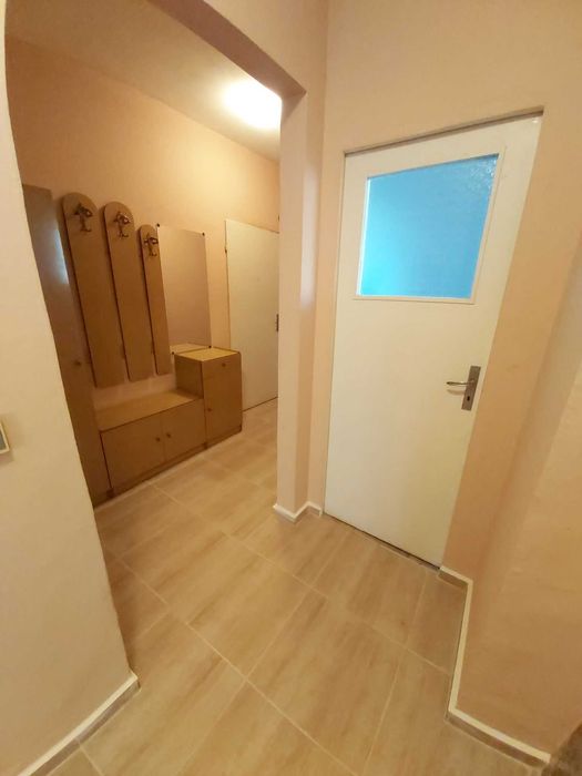 Дава се под наем Двустаен апартамент в Димитровград - 65 кв.м за 188.7 € - Снимка #4