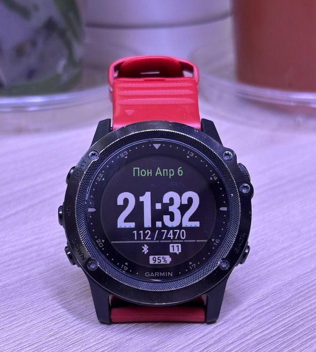 срочно часы Garmin tactix bravo