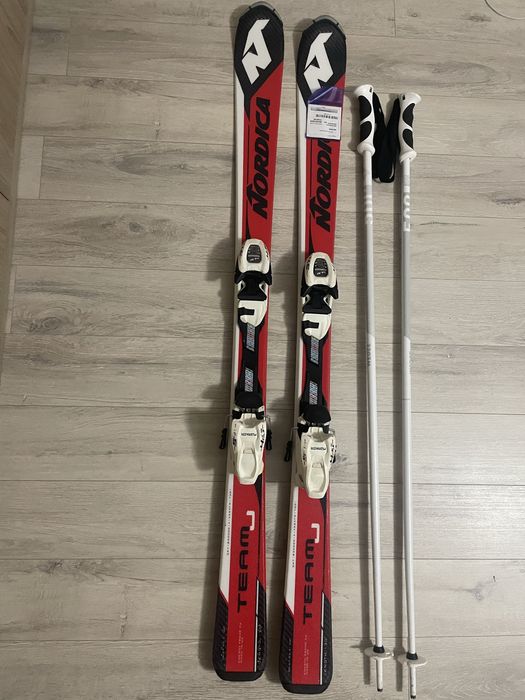 Schiuri Nordica 130cm
