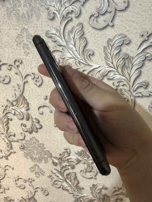 Iphone 11 pro 64 G/B