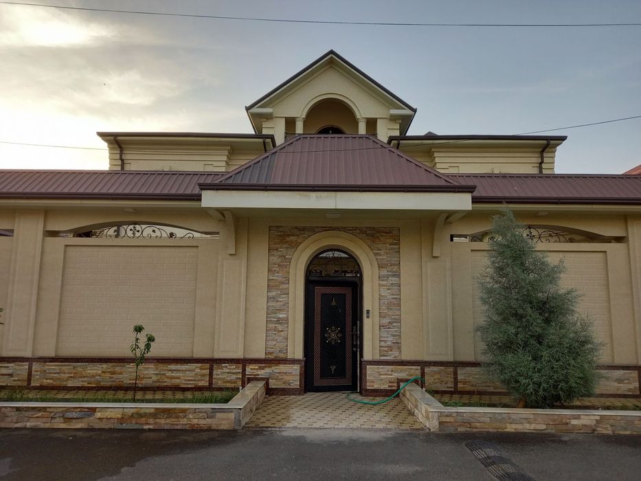 Yunusobod Registon Mahalla 6 sotix 10 ta xona