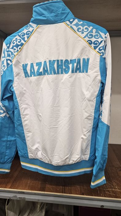 Продам форму сборной Казахстана