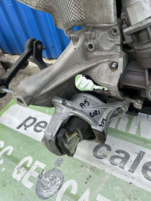 Tampon motor stânga Audi A5 2.0 Tdi Mild Hybrid Quattro 2021