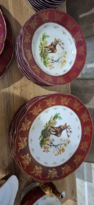 Набор посуды на 12 персон