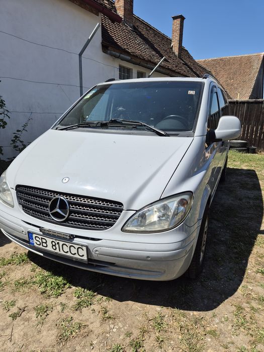 Vand Mercedes Vito 8+1 locuri motor 2.2