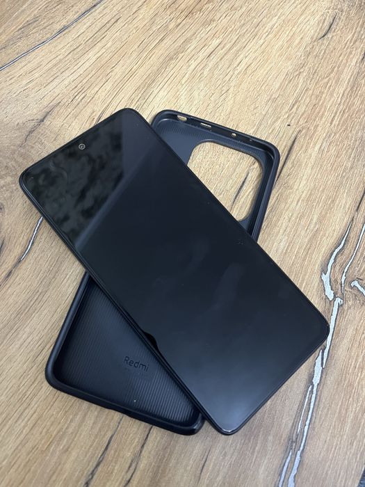 Продам Xiaomi HyperOS в хорошем состояний