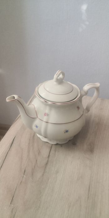 Продавам порцеланови канички