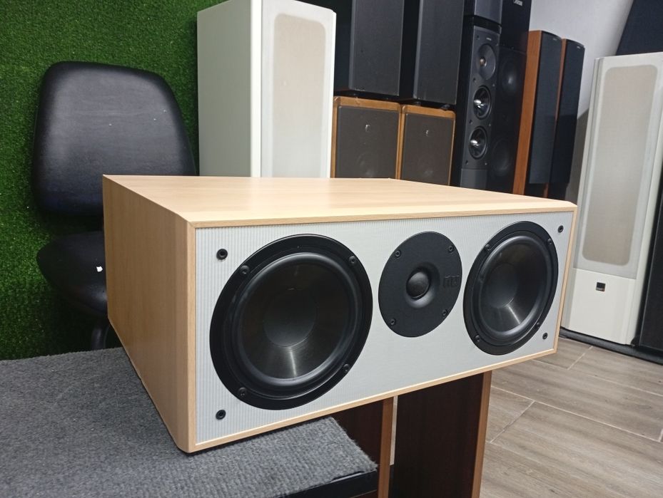 Център NUBERT nuBox CS-330