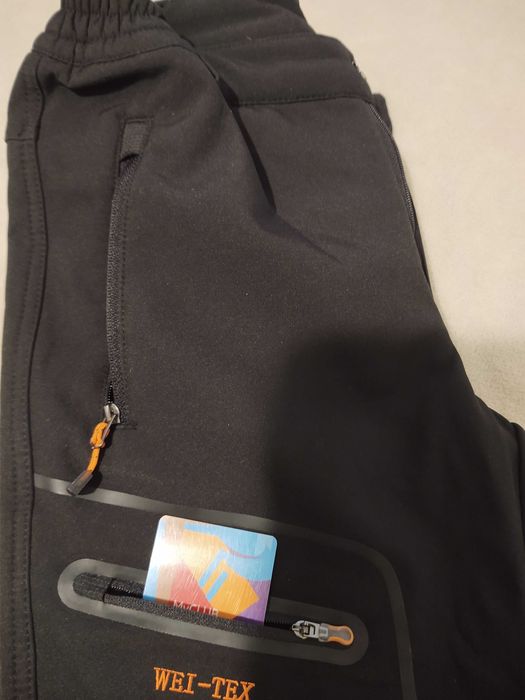 Pantaloni negri, masura XS, waterproof, windproof