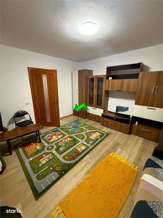 Apartament de inchiriat 2 camere zona Mihai Viteazul