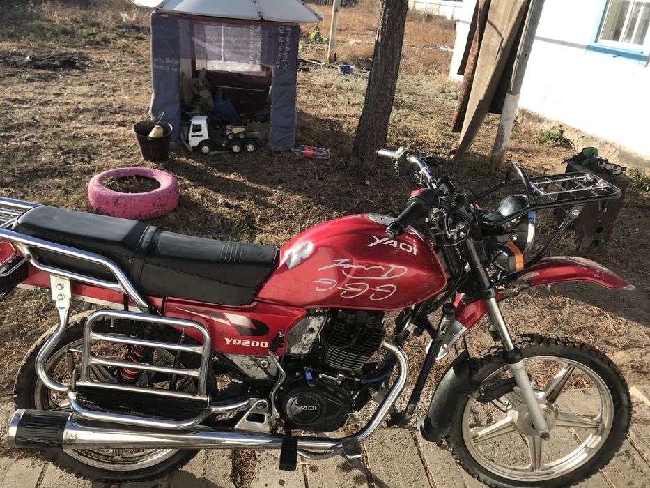 Яки 200 сс продам срочно