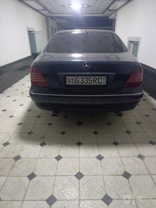 Mercedes benz 220