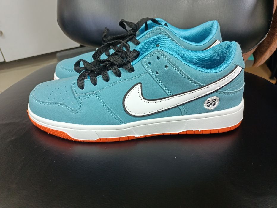 Продам кроссовки 41р. Новые.