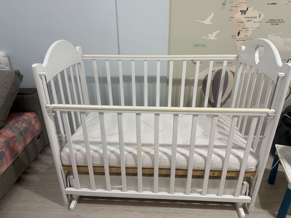 Бесплатно отдам детскую кровать