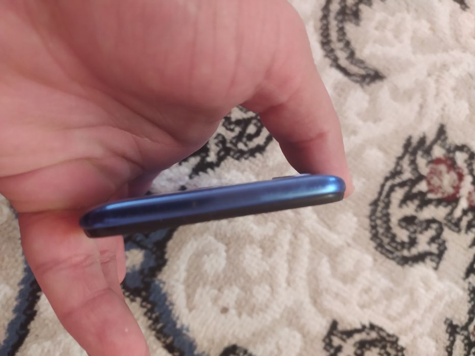 Samsung A30 holati idiyalni srochna sotladi