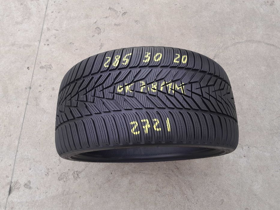 O anvelopa iarna 285 30 20 hankook winter I cept evo 3 cu 7,8 mm 2021