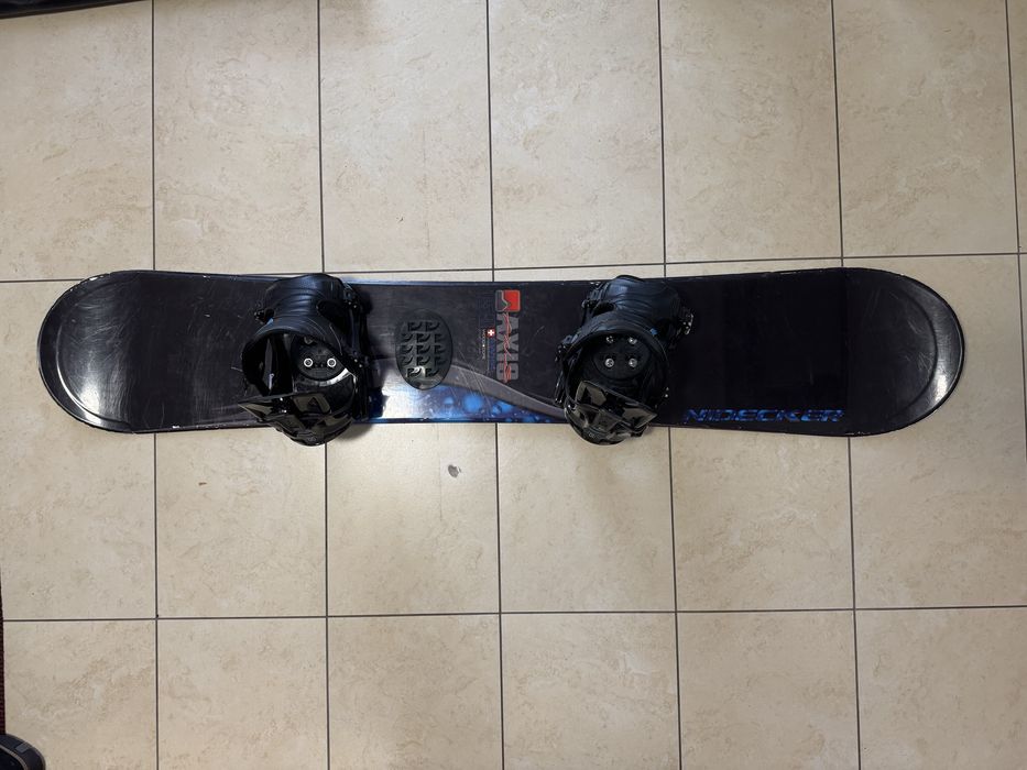 Vand placă snowboard Nidecker cu legaturi