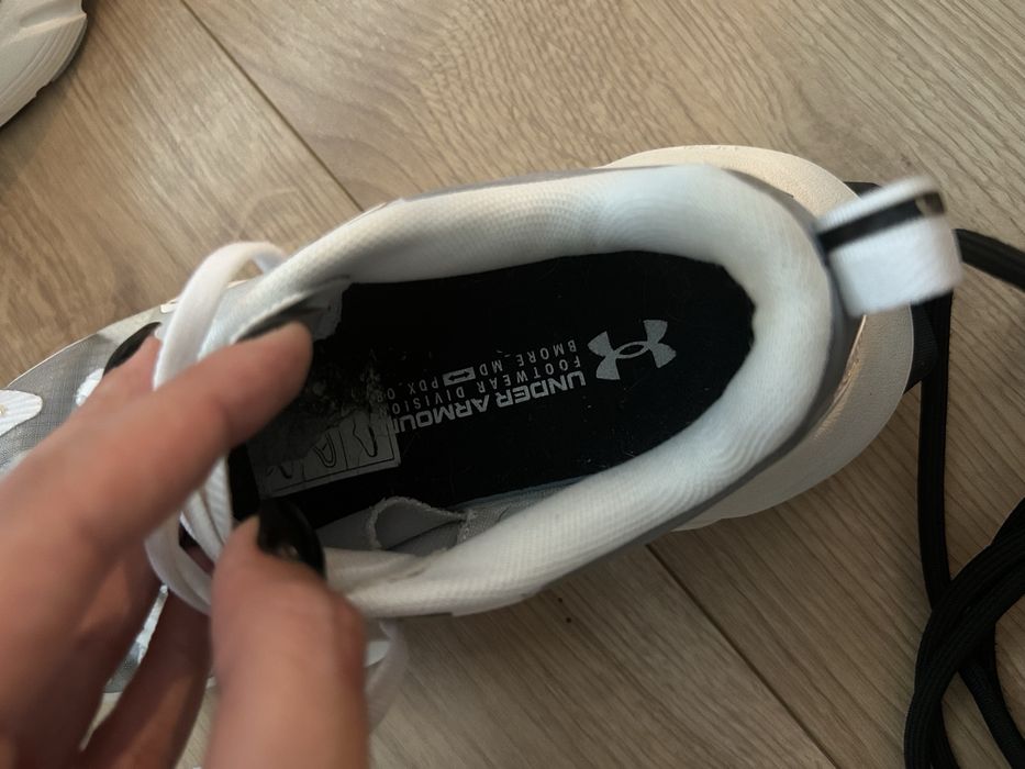 Маратонки Under Armour