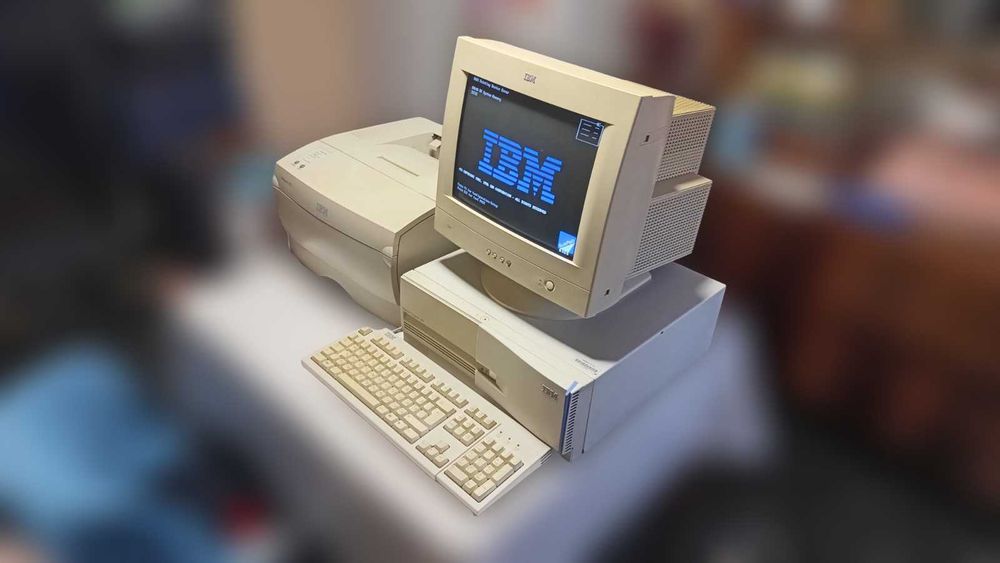 Ретро компютър IBM Personal Computer 365