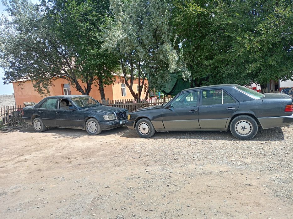 Мерседес 124 230