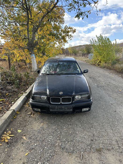 20 броя BMW E36 на части