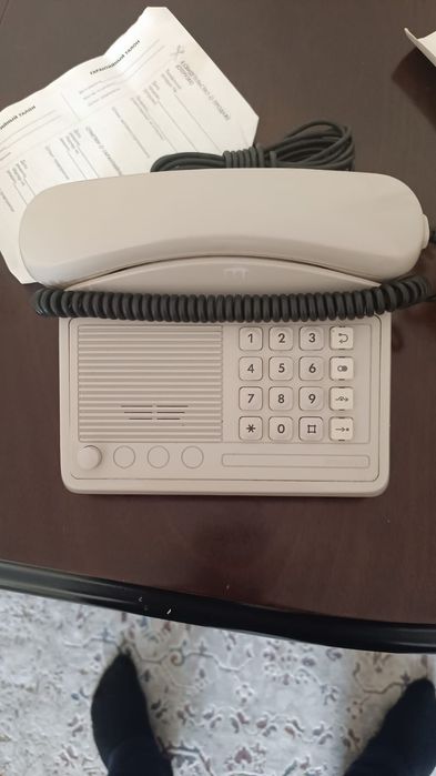 Продам стационарные телефоны