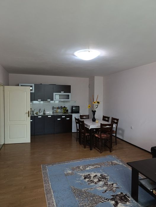 Тристаен апартамент