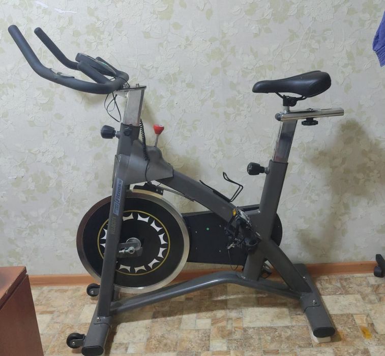 Велотренажёр Start Line горизонтальный