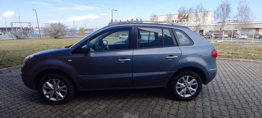 Vând Renault koleos