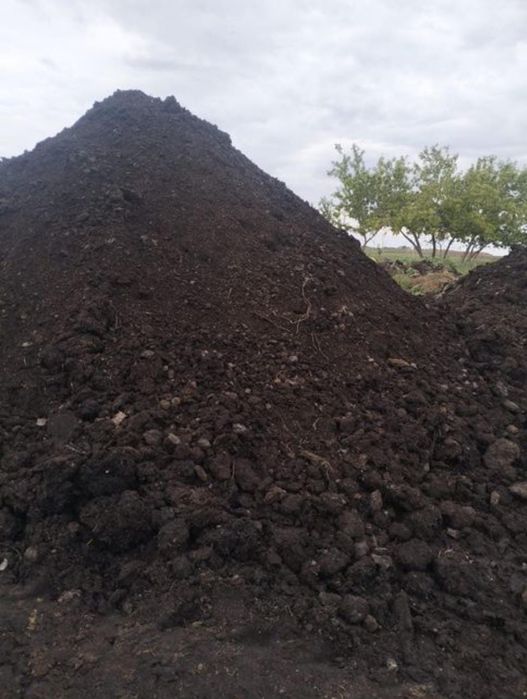 Перегной для вашего огорода и дачи