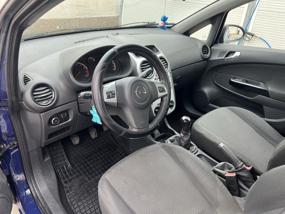 Opel Corsa D 1.2 2012