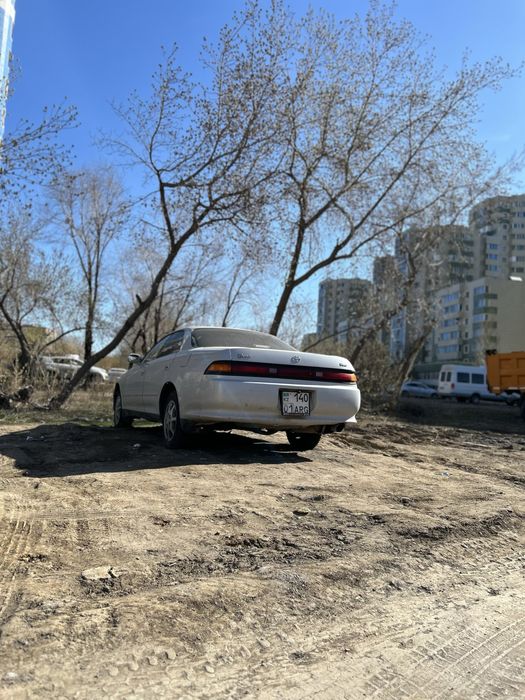 Toyota Mark || 1994г