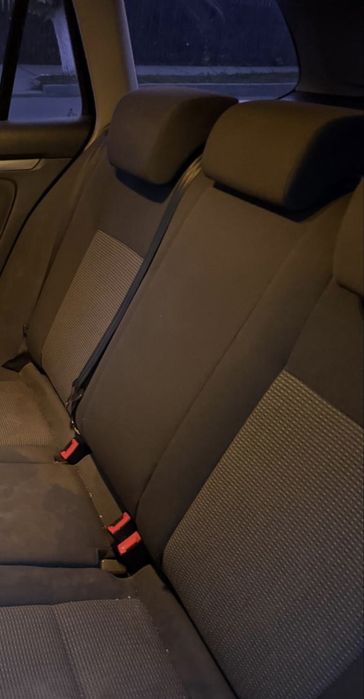 VW Golf 5-2009-1.9 TDI