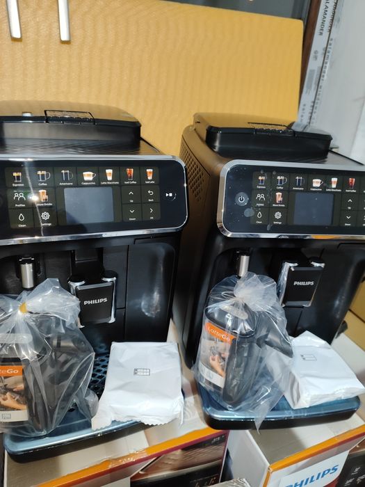 Espressor automat Philips Seria 5500