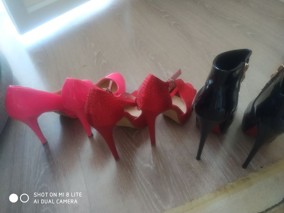 Лабутены, туфли,ботильоны