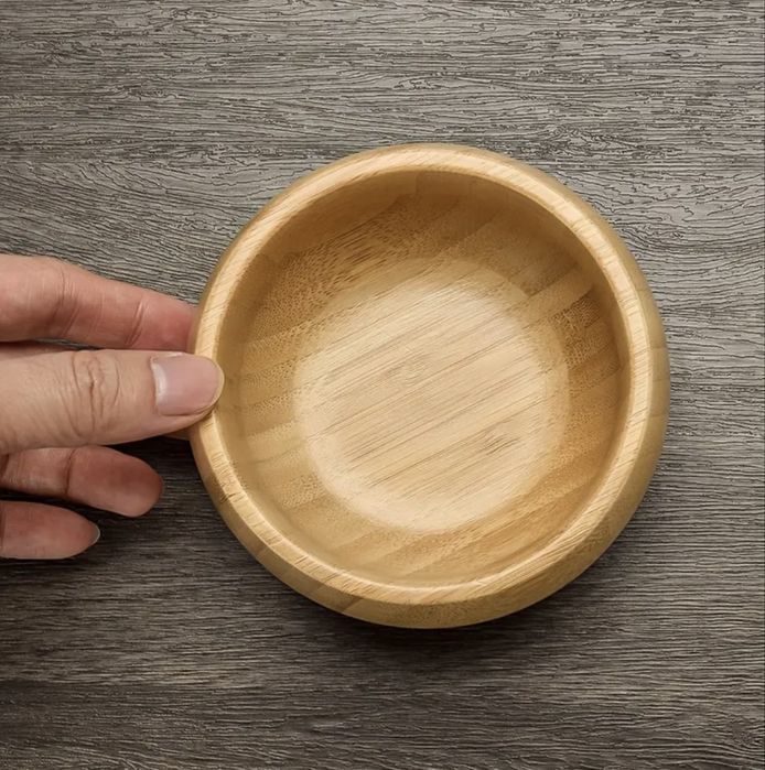 Детски бамбуков комплект за хранене с вакуумно дъно 4 части