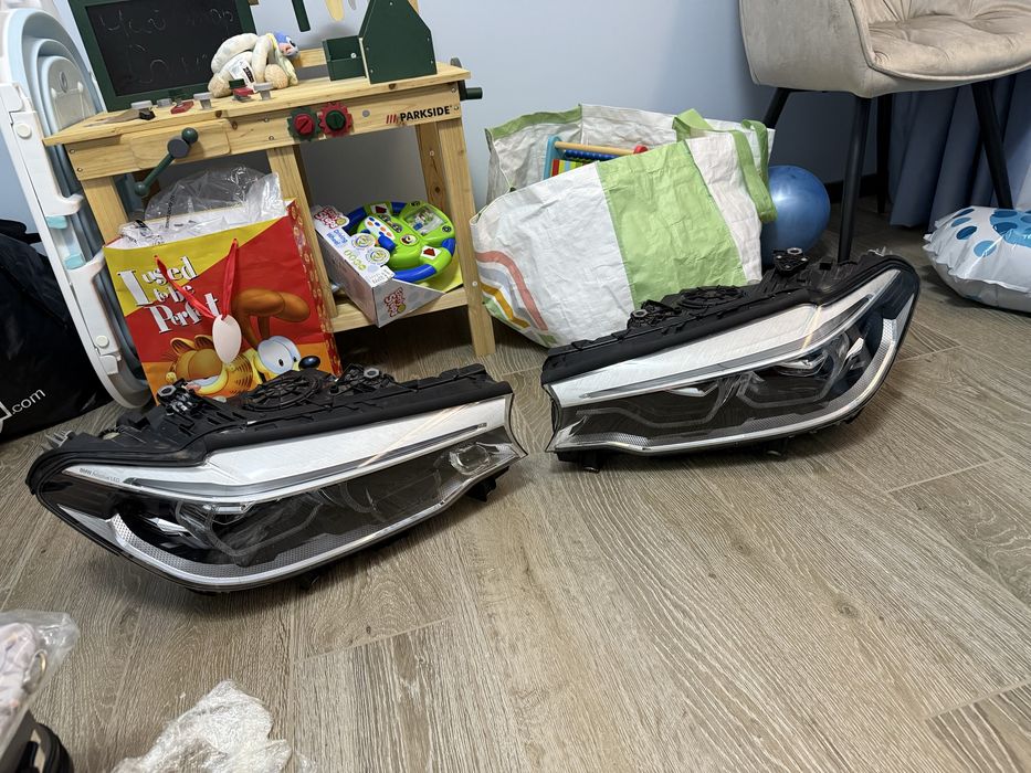 Напълно оборудвани фарове за Bmw G30 / G31 Adaptive Led