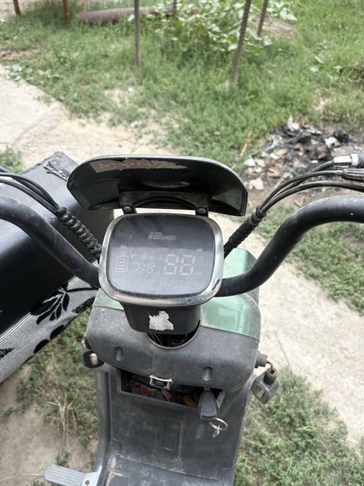 Продам Электроскутер Танк 800w