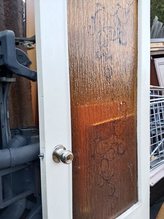 Дверь СССР ПРОДАМ со стеклом