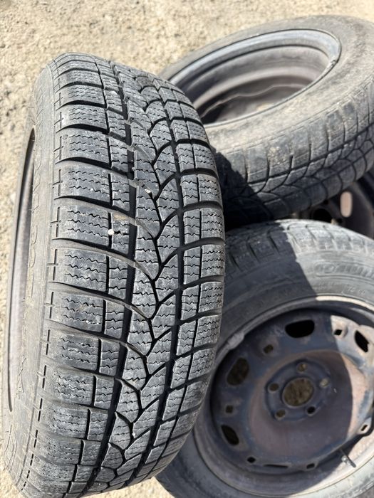 Джанти с зимни гуми 175/65/14  за  vw polo , golf  и други