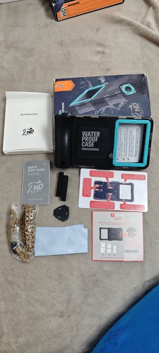 Carcasa telefon subacvatica