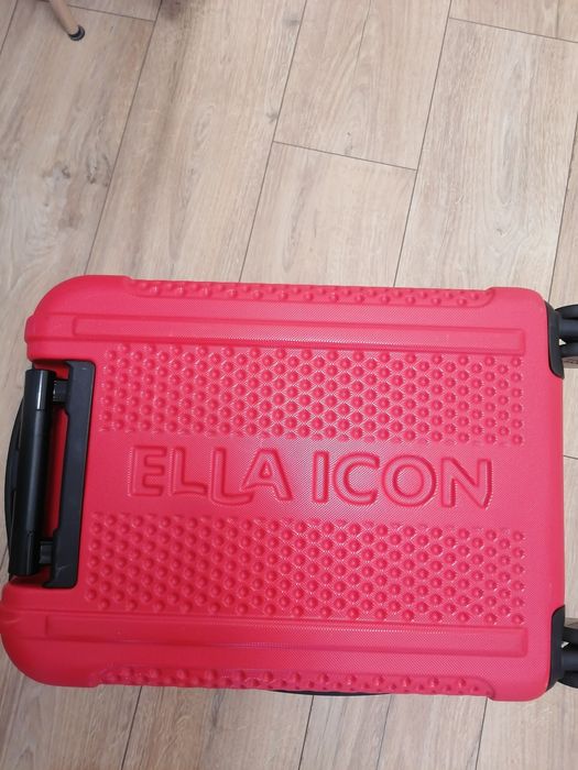 Troller  Cabina Ella Icon
