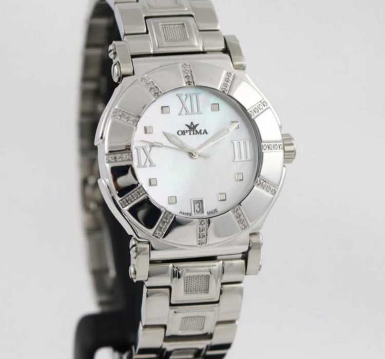 Дамски диамантен часовник Optima