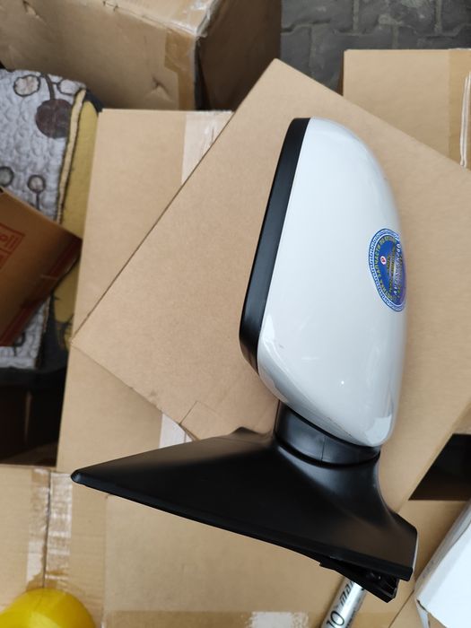 Кио Рио боковое зеркало