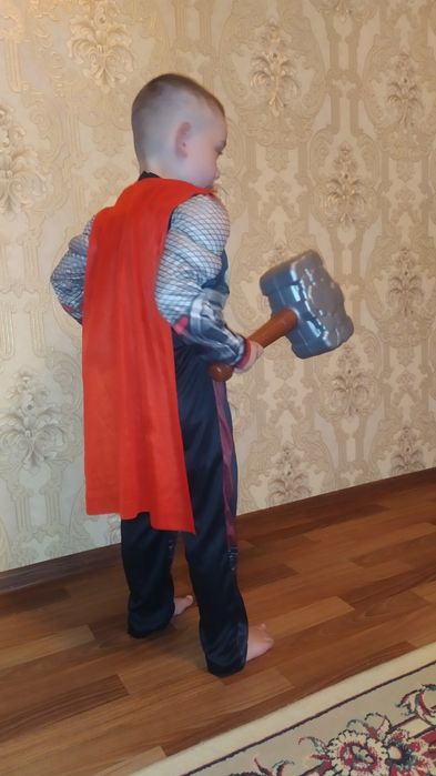 Детская карнавальные одежда супергероя