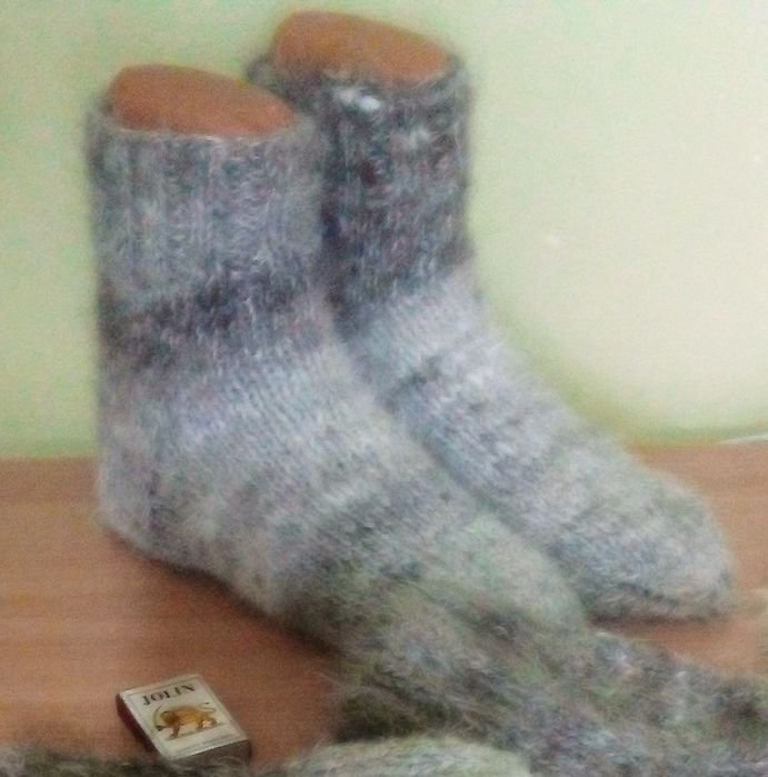 Носки из собачьей шерсти, полностью ручная работа.